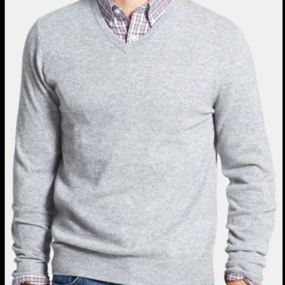 1901 B-Neck Sweater